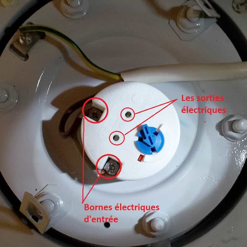 Cómo comprobar el termostato de un calentador de agua blindado